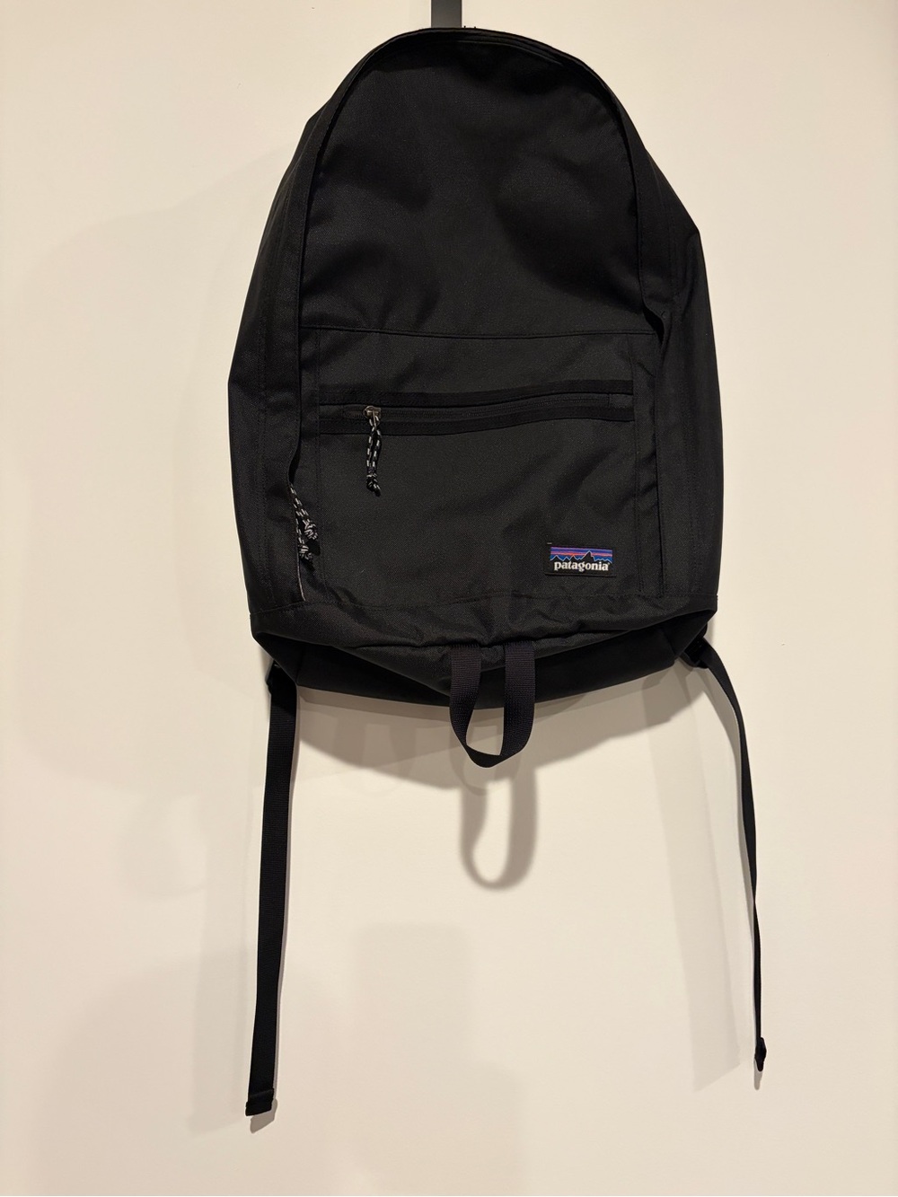 NWOT Patagonia UNISEX Black Arbor Daypack 20L Laptop Commuter Bookbag Backpack